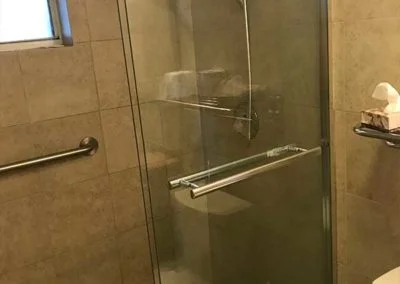 Photo of the shower of 2 Bed-/2 Bath unit.